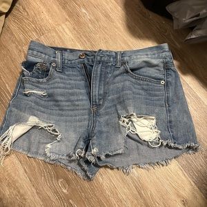 Size 4 American Eagle shorts